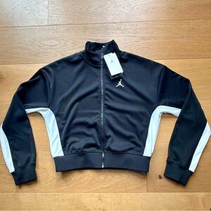 NWT Jordan Womens Core Knit Track Jacket Black White Cropped Full Zip Small